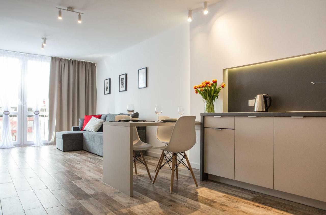 City Center Zelazna, Next To Warsaw'S Business District & Fabryka Norblina, By Warsawskyline Apartments Екстер'єр фото