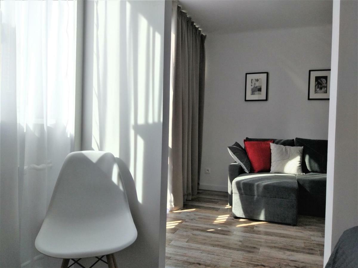 City Center Zelazna, Next To Warsaw'S Business District & Fabryka Norblina, By Warsawskyline Apartments Екстер'єр фото